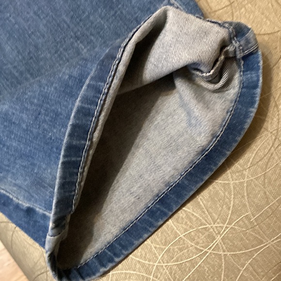 Jeans - Picture 6 of 6